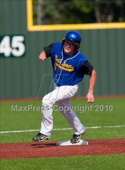 Thumbnail 1 in North Lamar vs. Kennedale (Texas 3A Region II Playoffs) photogallery.
