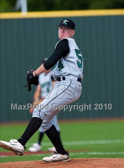 Thumbnail 3 in North Lamar vs. Kennedale (Texas 3A Region II Playoffs) photogallery.