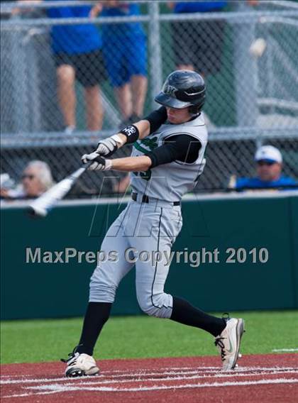 Thumbnail 3 in North Lamar vs. Kennedale (Texas 3A Region II Playoffs) photogallery.