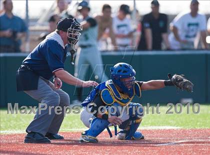 Thumbnail 2 in North Lamar vs. Kennedale (Texas 3A Region II Playoffs) photogallery.