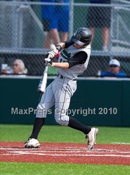 Thumbnail 3 in North Lamar vs. Kennedale (Texas 3A Region II Playoffs) photogallery.