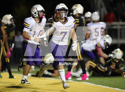 Thumbnail 2 in Bloom-Carroll @ Hamilton Township photogallery.