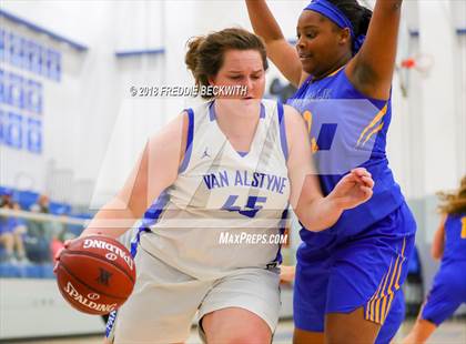 Thumbnail 1 in Sunnyvale @ Van Alstyne photogallery.