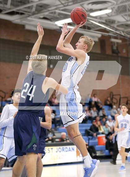 Thumbnail 2 in Syracuse @ West Jordan photogallery.