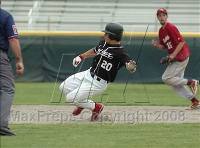 Thumbnail 2 in New Britain @ Xavier (CIAC Class LL 1st Round) photogallery.