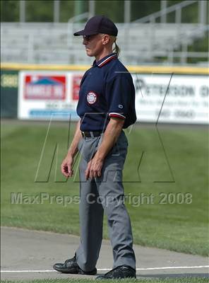 Thumbnail 2 in New Britain @ Xavier (CIAC Class LL 1st Round) photogallery.