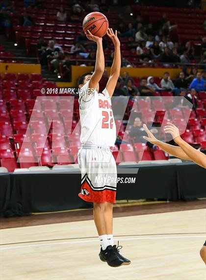 Thumbnail 1 in Chinle vs. San Carlos - Native American Basketball Classic photogallery.