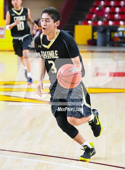 Thumbnail 1 in Chinle vs. San Carlos - Native American Basketball Classic photogallery.