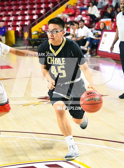 Thumbnail 2 in Chinle vs. San Carlos - Native American Basketball Classic photogallery.