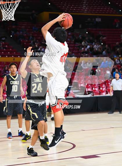 Thumbnail 3 in Chinle vs. San Carlos - Native American Basketball Classic photogallery.