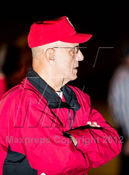 Thumbnail 3 in Charlotte Catholic vs. Statesville (NCHSAA 3AA West Final) photogallery.