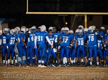 Thumbnail 3 in Charlotte Catholic vs. Statesville (NCHSAA 3AA West Final) photogallery.