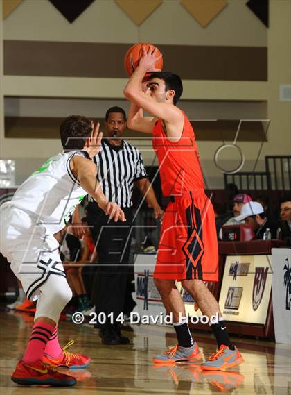 Thumbnail 3 in Urspring (Ulm, Germany) vs. Beverly Hills (MaxPreps Holiday Classic) photogallery.