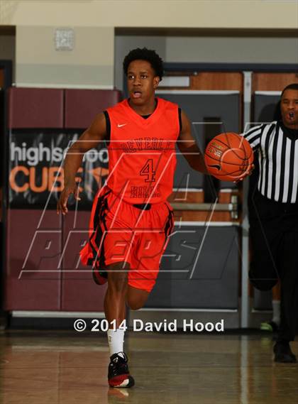 Thumbnail 3 in Urspring (Ulm, Germany) vs. Beverly Hills (MaxPreps Holiday Classic) photogallery.