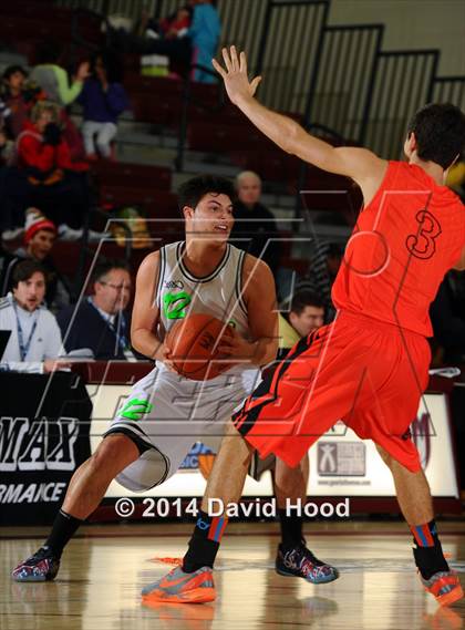 Thumbnail 1 in Urspring (Ulm, Germany) vs. Beverly Hills (MaxPreps Holiday Classic) photogallery.