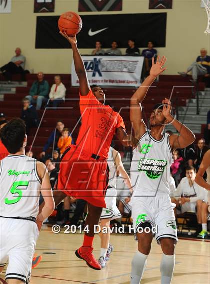 Thumbnail 2 in Urspring (Ulm, Germany) vs. Beverly Hills (MaxPreps Holiday Classic) photogallery.