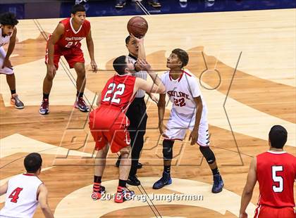 Thumbnail 1 in Skyline vs. Von Steuben (Oakland Legends Classic) photogallery.