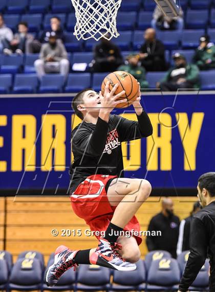 Thumbnail 2 in Skyline vs. Von Steuben (Oakland Legends Classic) photogallery.
