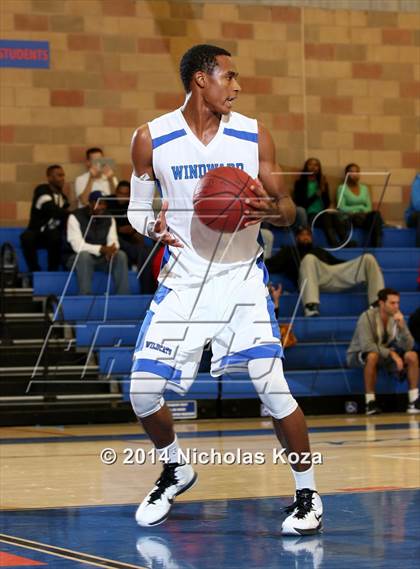 Thumbnail 1 in Windward vs. Dorsey (Jim Nakabara Classic) photogallery.