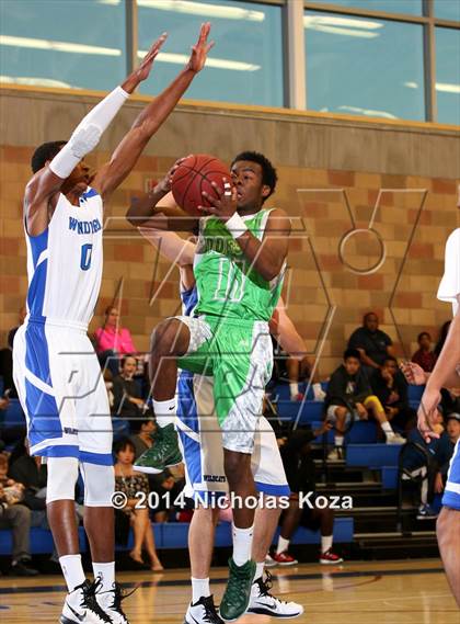 Thumbnail 2 in Windward vs. Dorsey (Jim Nakabara Classic) photogallery.