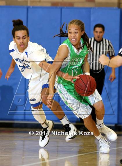 Thumbnail 3 in Windward vs. Dorsey (Jim Nakabara Classic) photogallery.