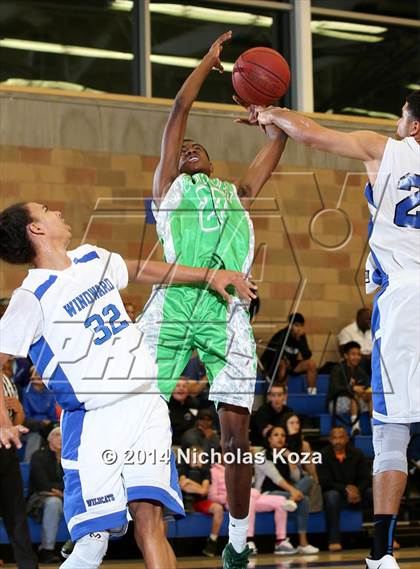 Thumbnail 2 in Windward vs. Dorsey (Jim Nakabara Classic) photogallery.