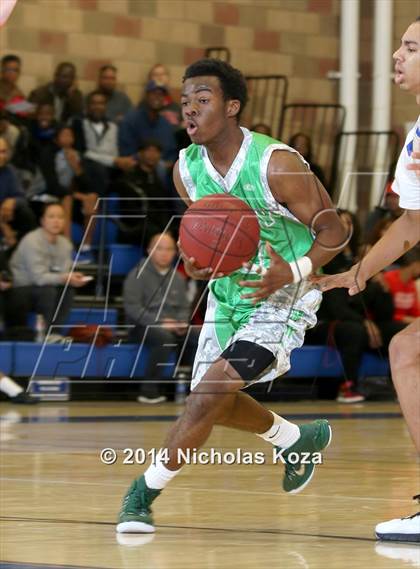 Thumbnail 3 in Windward vs. Dorsey (Jim Nakabara Classic) photogallery.