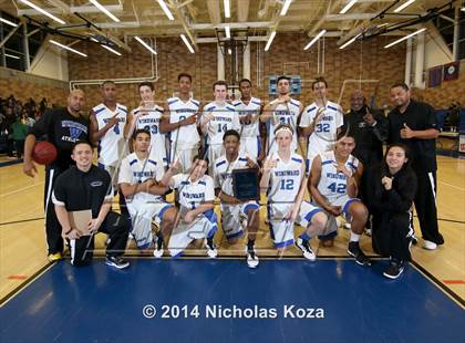 Thumbnail 3 in Windward vs. Dorsey (Jim Nakabara Classic) photogallery.