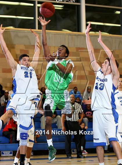 Thumbnail 1 in Windward vs. Dorsey (Jim Nakabara Classic) photogallery.
