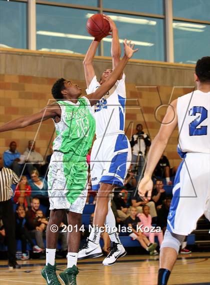 Thumbnail 3 in Windward vs. Dorsey (Jim Nakabara Classic) photogallery.