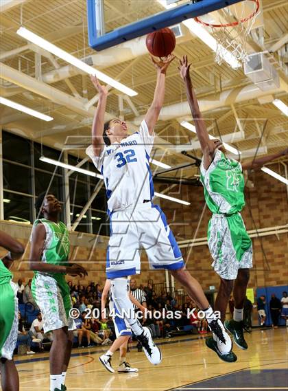 Thumbnail 3 in Windward vs. Dorsey (Jim Nakabara Classic) photogallery.