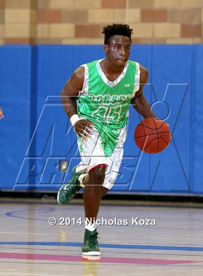 Thumbnail 3 in Windward vs. Dorsey (Jim Nakabara Classic) photogallery.