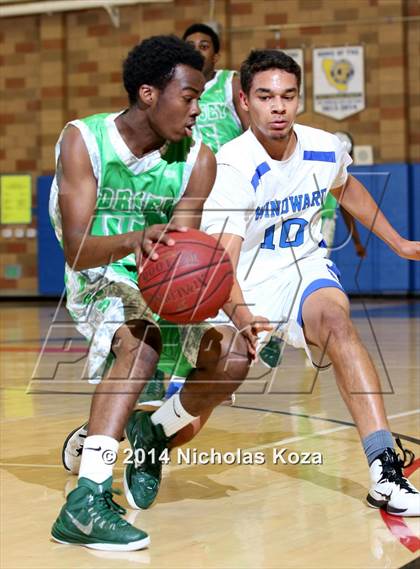 Thumbnail 2 in Windward vs. Dorsey (Jim Nakabara Classic) photogallery.