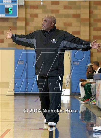 Thumbnail 3 in Windward vs. Dorsey (Jim Nakabara Classic) photogallery.