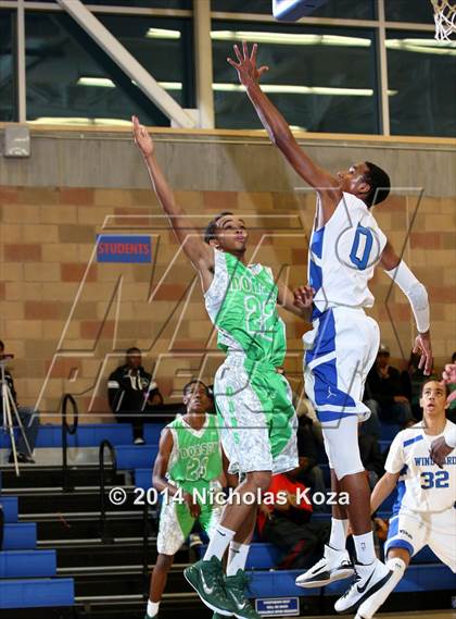 Thumbnail 3 in Windward vs. Dorsey (Jim Nakabara Classic) photogallery.