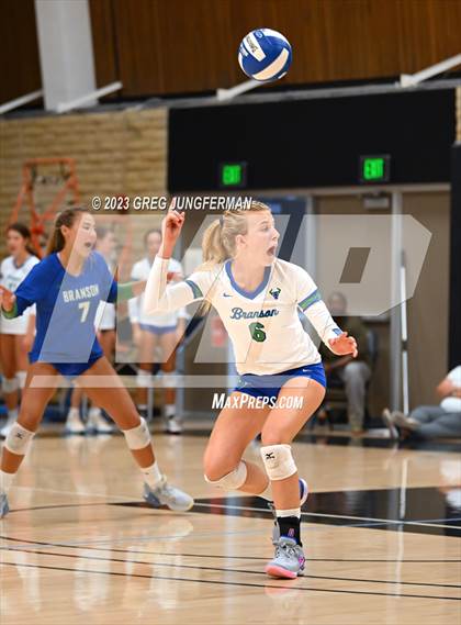 Thumbnail 2 in Marin Catholic @ Branson photogallery.