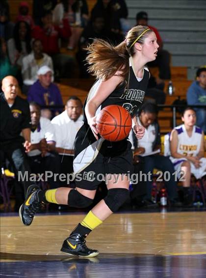 Thumbnail 3 in Lynwood vs. Foothill (CIF D2 SoCal Regional Playoffs) photogallery.