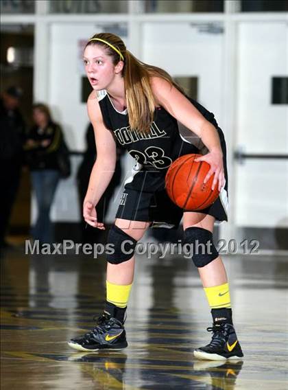 Thumbnail 1 in Lynwood vs. Foothill (CIF D2 SoCal Regional Playoffs) photogallery.