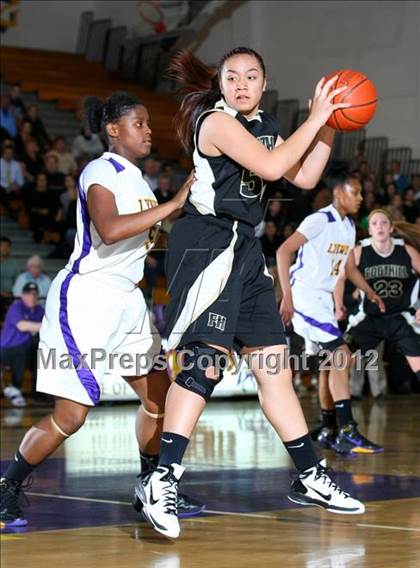 Thumbnail 1 in Lynwood vs. Foothill (CIF D2 SoCal Regional Playoffs) photogallery.