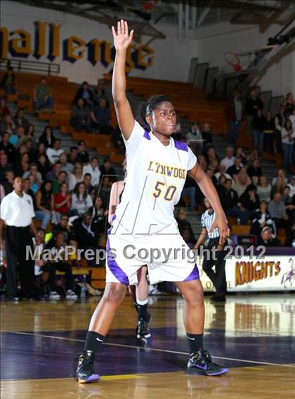 Thumbnail 3 in Lynwood vs. Foothill (CIF D2 SoCal Regional Playoffs) photogallery.