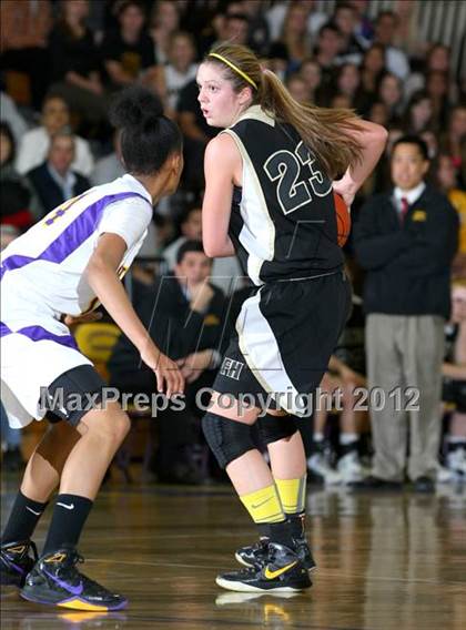 Thumbnail 3 in Lynwood vs. Foothill (CIF D2 SoCal Regional Playoffs) photogallery.