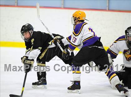 Thumbnail 1 in Trumbull vs. Westhill (FCIAC Tier 2 Final) photogallery.