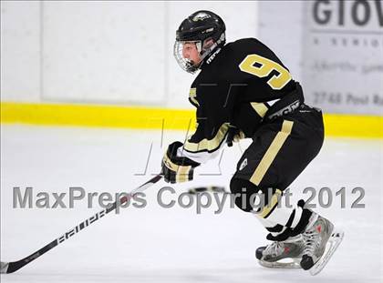 Thumbnail 2 in Trumbull vs. Westhill (FCIAC Tier 2 Final) photogallery.