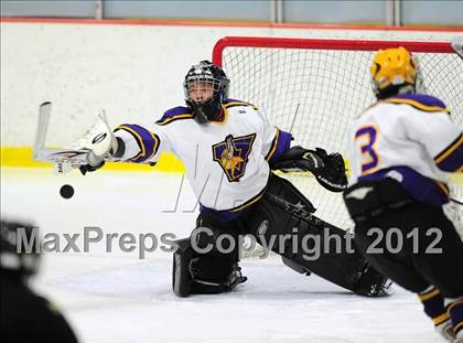 Thumbnail 1 in Trumbull vs. Westhill (FCIAC Tier 2 Final) photogallery.
