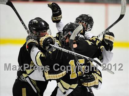 Thumbnail 3 in Trumbull vs. Westhill (FCIAC Tier 2 Final) photogallery.