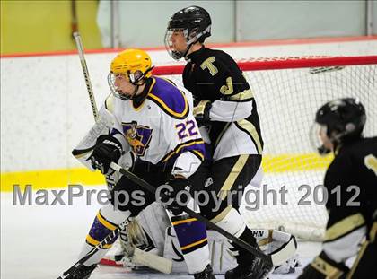 Thumbnail 2 in Trumbull vs. Westhill (FCIAC Tier 2 Final) photogallery.