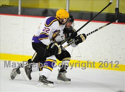Thumbnail 3 in Trumbull vs. Westhill (FCIAC Tier 2 Final) photogallery.
