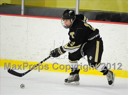 Thumbnail 1 in Trumbull vs. Westhill (FCIAC Tier 2 Final) photogallery.