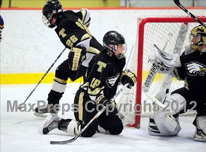 Thumbnail 1 in Trumbull vs. Westhill (FCIAC Tier 2 Final) photogallery.