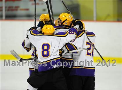 Thumbnail 2 in Trumbull vs. Westhill (FCIAC Tier 2 Final) photogallery.
